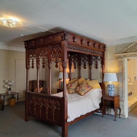 Hotel Stone Court House à Maidstone Extérieur photo