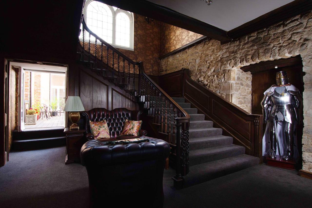 Hotel Stone Court House à Maidstone Extérieur photo