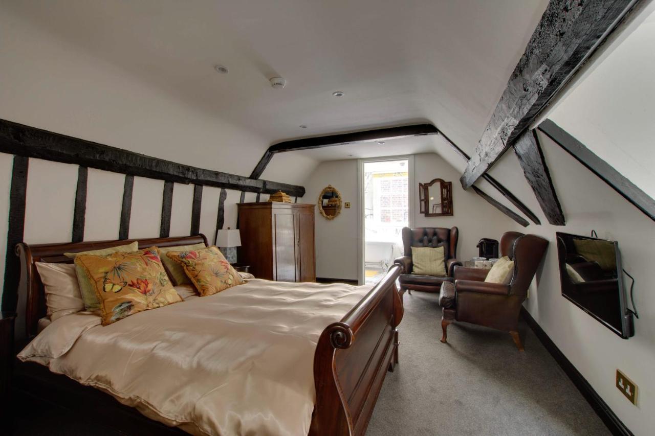 Hotel Stone Court House à Maidstone Extérieur photo