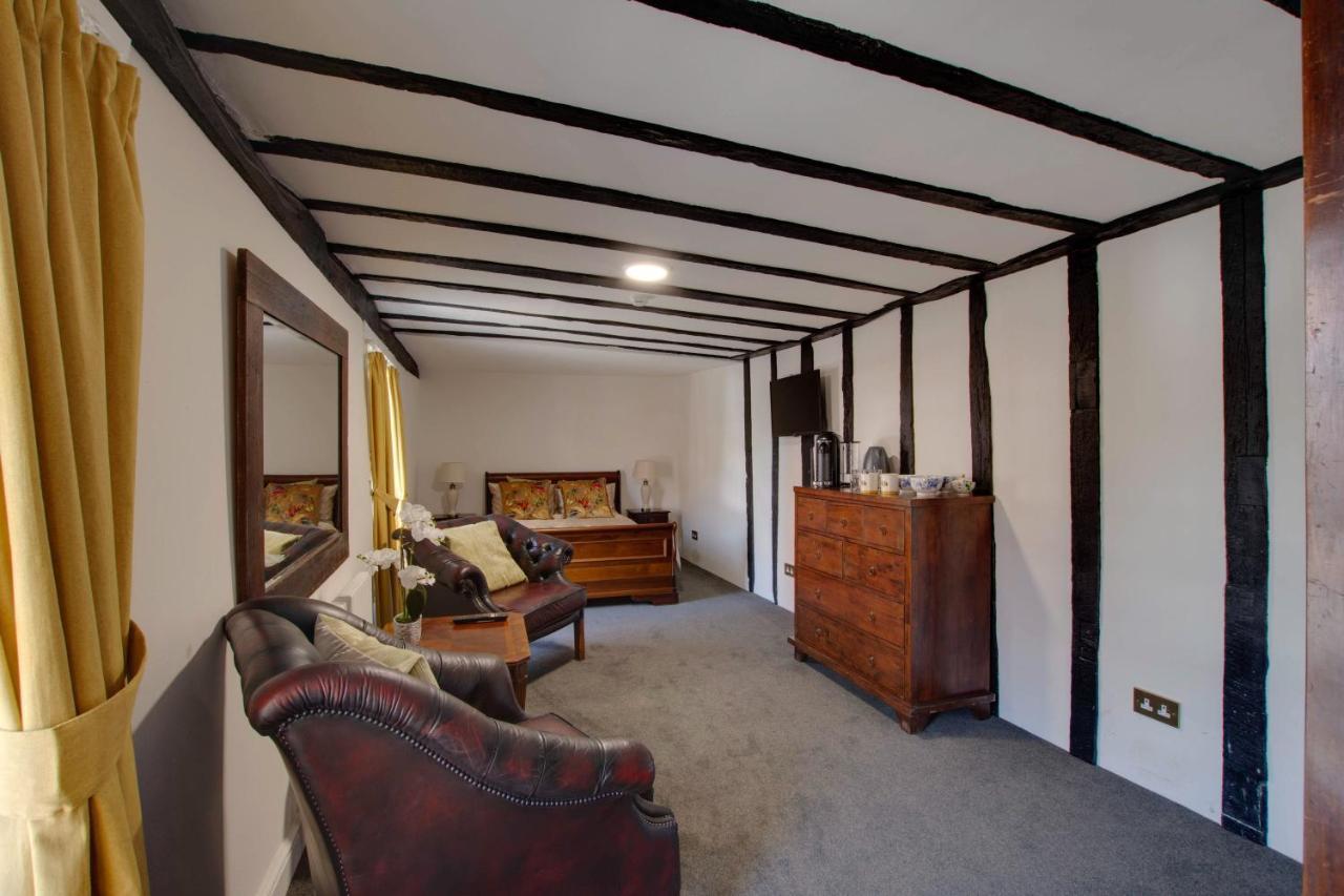 Hotel Stone Court House à Maidstone Extérieur photo