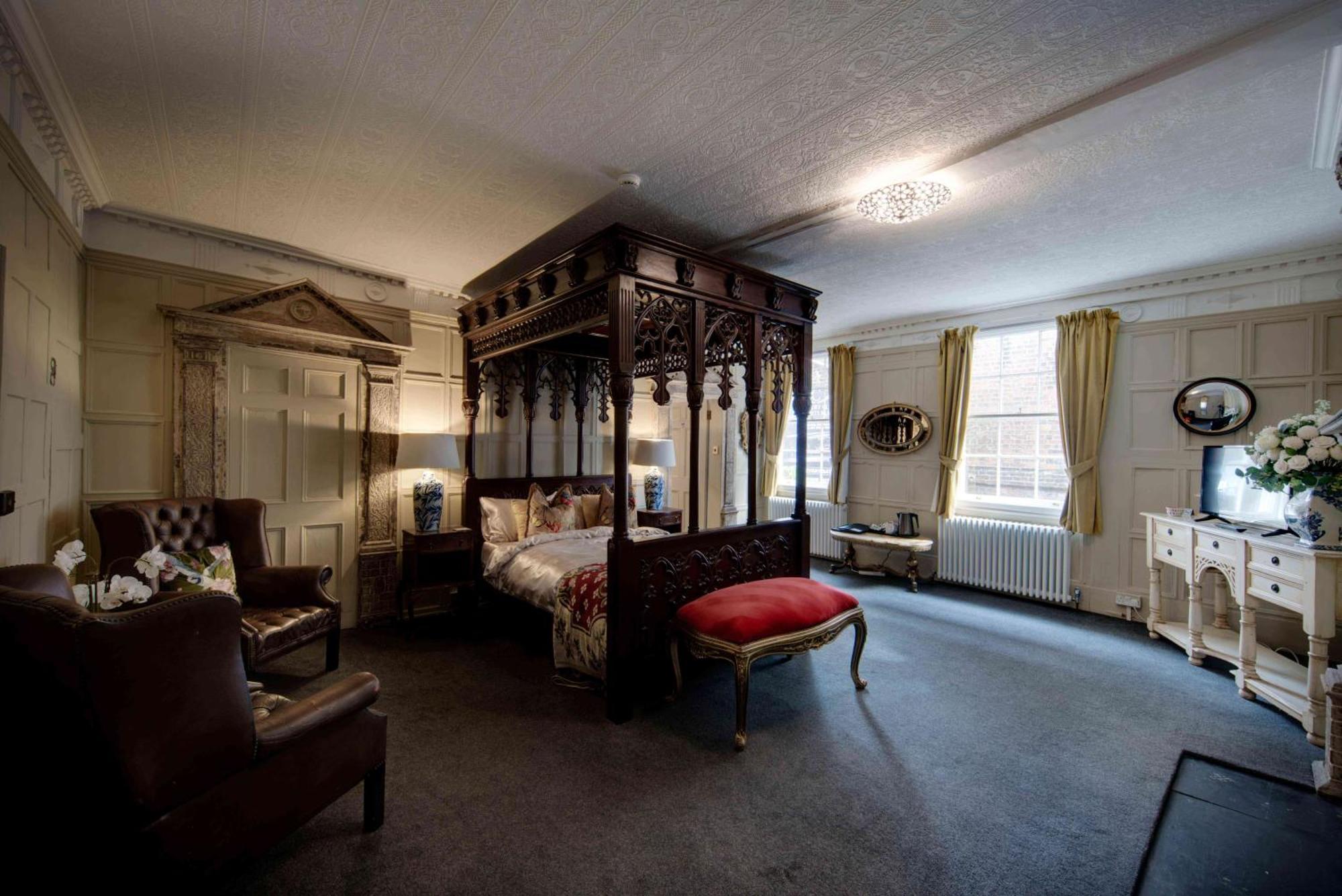 Hotel Stone Court House à Maidstone Extérieur photo